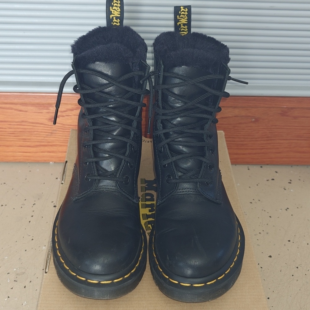 Dr Martens Serena Black Color Boot Size 7